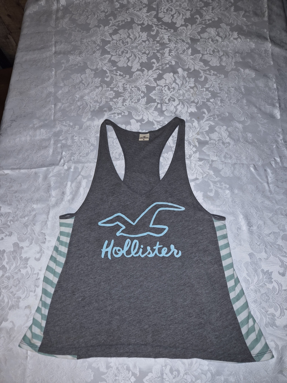 Hollister Gray Scoop Neck Tank Top
